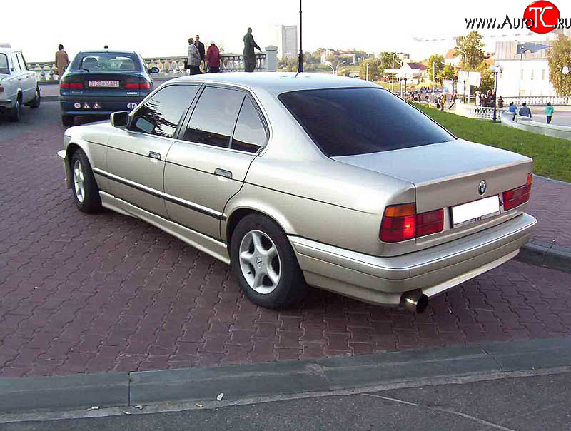 3 049 р. Пороги накладки Classic BMW 5 серия E34 седан дорестайлинг (1988-1994)  с доставкой в г. Йошкар-Ола