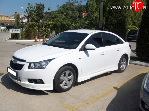 3 899 р. Пороги накладки Sport Style Chevrolet Cruze J300 седан рестайлинг (2012-2015) (Неокрашенные)  с доставкой в г. Йошкар-Ола