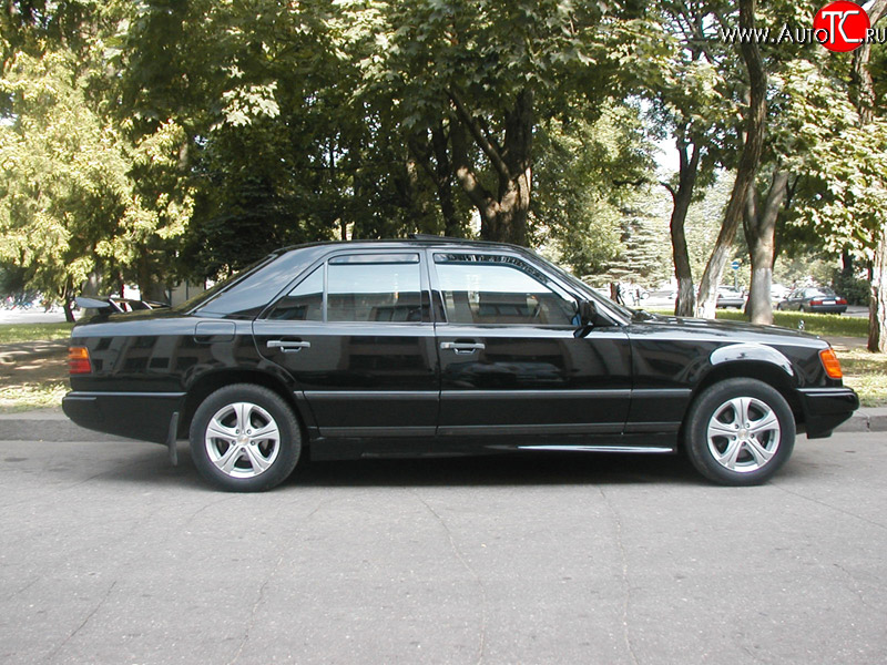 3 199 р. Пороги накладки Classic Mercedes-Benz E-Class W124 седан дорестайлинг (1984-1993)  с доставкой в г. Йошкар-Ола