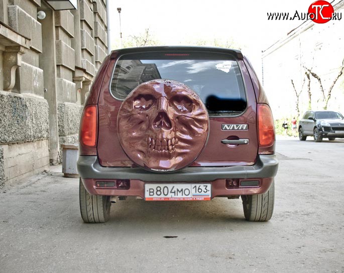 3 899 р. Чехол запасного колеса Трофей Снайпера Chevrolet Niva 2123 рестайлинг (2009-2020) (Неокрашенный)  с доставкой в г. Йошкар-Ола