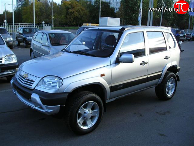 889 р. Накладки на зеркала Трофи после 2005 г.в Chevrolet Niva 2123 дорестайлинг (2002-2008) (Неокрашенные)  с доставкой в г. Йошкар-Ола