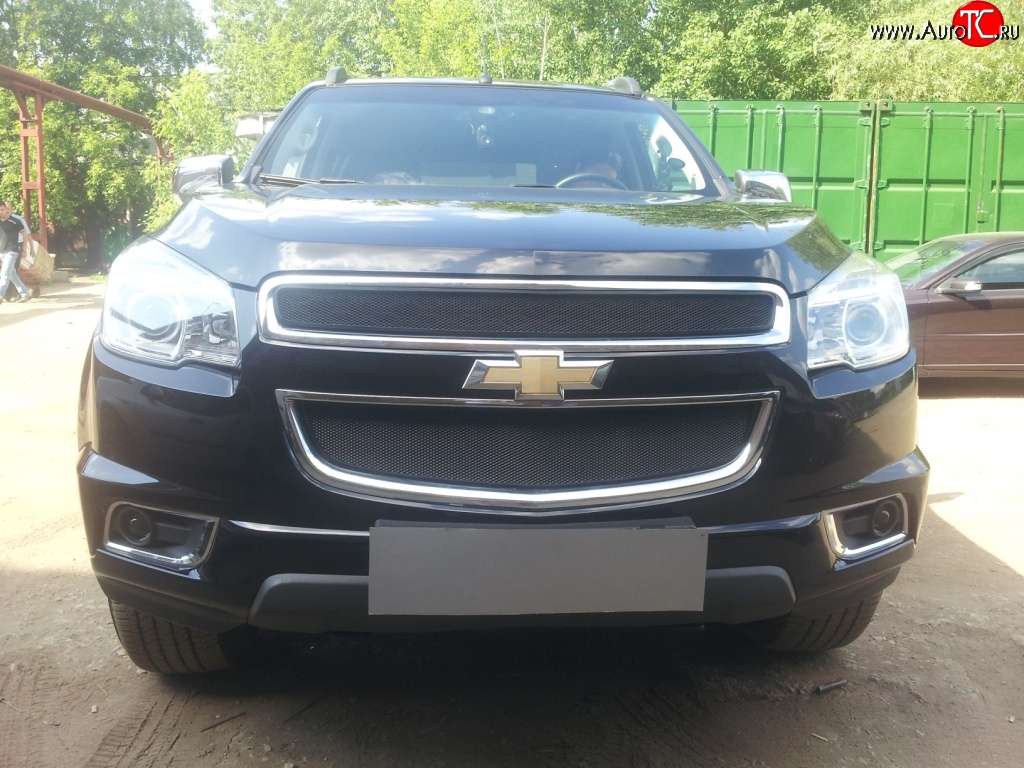 1 469 р. Нижняя сетка на бампер Russtal (черная) Chevrolet Trailblazer GM800 дорестайлинг (2012-2016)  с доставкой в г. Йошкар-Ола