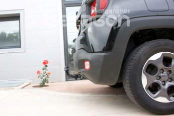 10 979 р. Фаркоп Aragon. (шар S) Jeep Renegade (2015-2024)  с доставкой в г. Йошкар-Ола. Увеличить фотографию 4