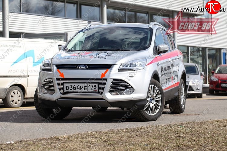 6 209 р. Декоративный элемент воздухозаборника Souz-96 (d10) Ford Kuga 2 дорестайлинг (2013-2016)  с доставкой в г. Йошкар-Ола