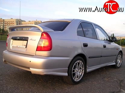 2 899 р. Козырёк на заднее стекло Street Hyundai Accent седан ТагАЗ (2001-2012) (Неокрашенный)  с доставкой в г. Йошкар-Ола