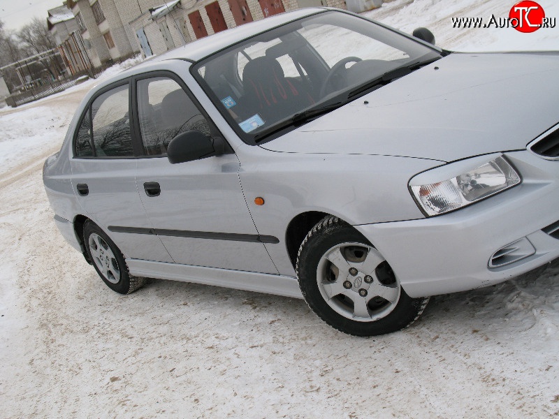 1 299 р. Реснички Classic-Style на фары Hyundai Accent седан ТагАЗ (2001-2012) (Неокрашенные)  с доставкой в г. Йошкар-Ола