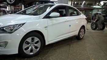 4 999 р. Пластиковые пороги АвтоКрат Hyundai Solaris RBr седан рестайлинг (2014-2017) (Неокрашенные)  с доставкой в г. Йошкар-Ола. Увеличить фотографию 3