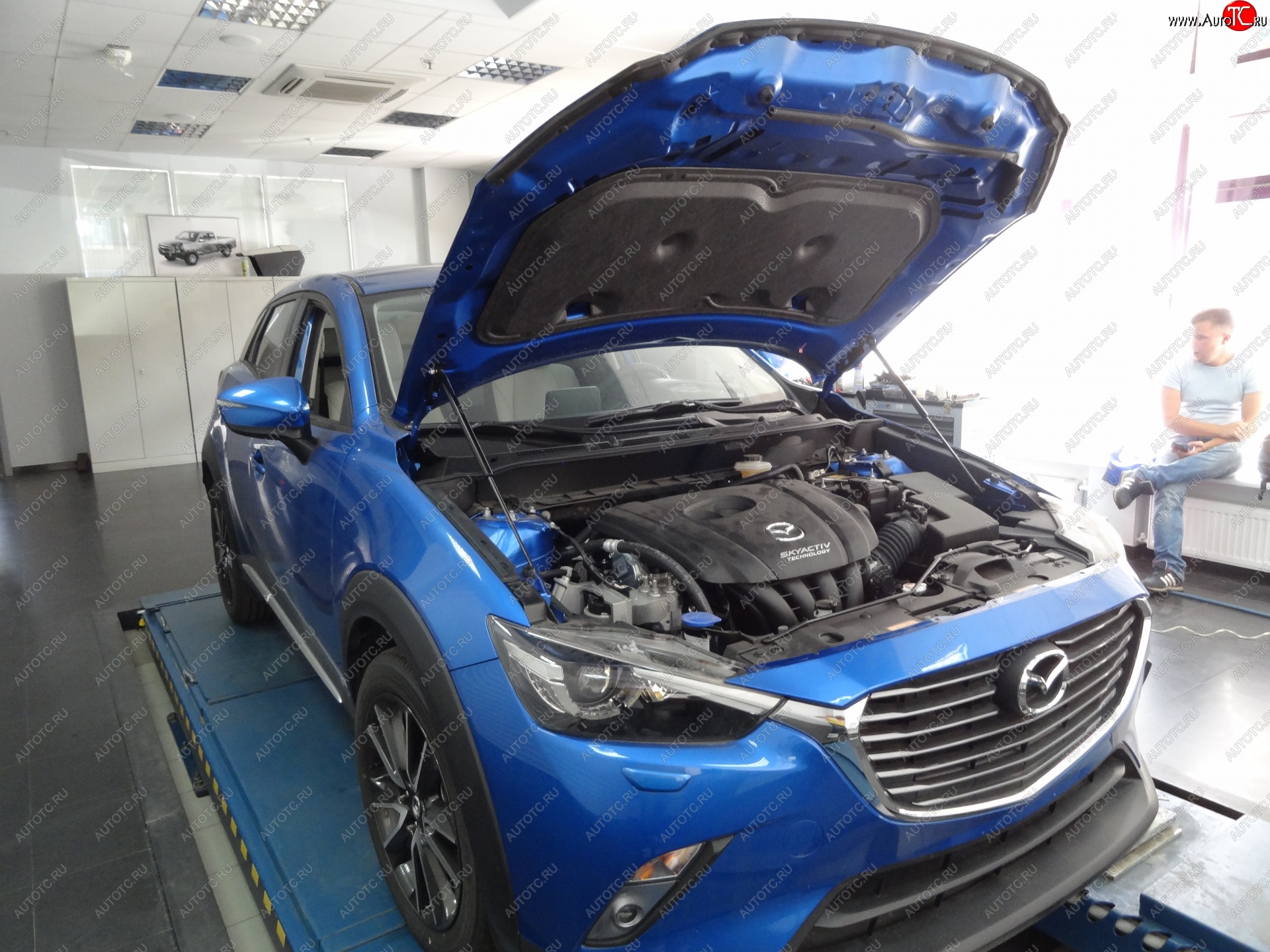 2 399 р. Упоры капота Russtal Mazda CX-3 DK дорестайлинг (2014-2018)  с доставкой в г. Йошкар-Ола