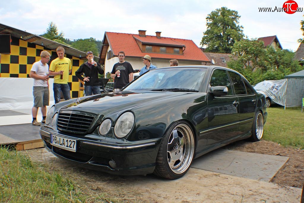 12 599 р. Передний бампер AMG Mercedes-Benz E-Class W210 дорестайлинг универсал (1996-1999) (Неокрашенный)  с доставкой в г. Йошкар-Ола