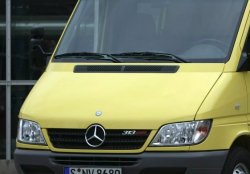 13 549 р. Пластиковый капот (Classic) Стандартный Mercedes-Benz Sprinter W901 (1995-2000)  с доставкой в г. Йошкар-Ола. Увеличить фотографию 3