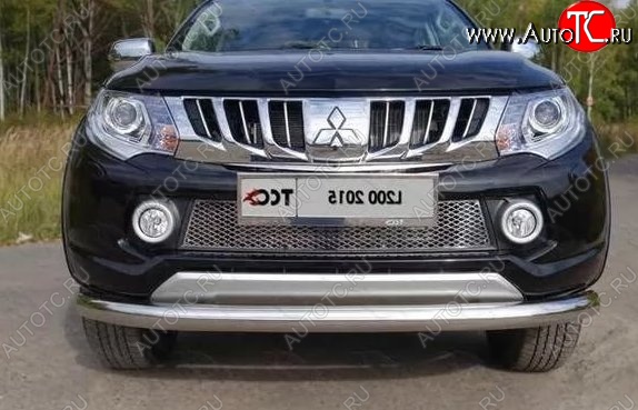 3 299 р. Защитная решётка в воздуховод бампера Russtal (нержавейка) Mitsubishi L200 5 KK,KL дорестайлинг (2015-2019)  с доставкой в г. Йошкар-Ола