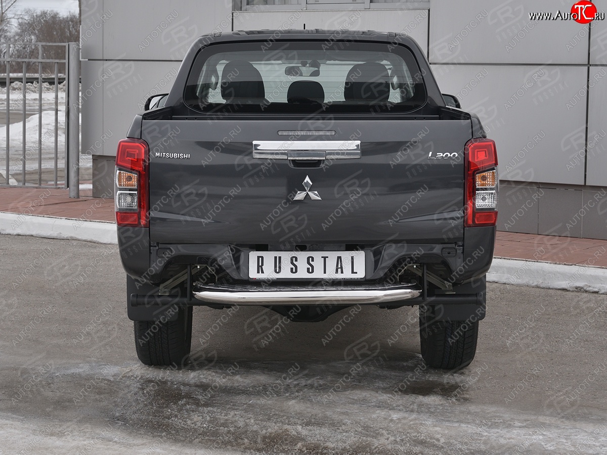 24 999 р. Защита заднего бампера (Ø63 мм, короткая) RUSSTAL  Mitsubishi L200  5 KK,KL (2018-2022) рестайлинг (Лист алюминиевый, труба - нержавейка)  с доставкой в г. Йошкар-Ола