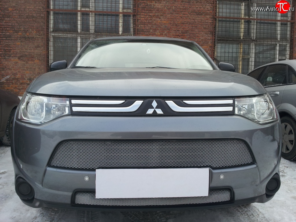 3 149 р. Сетка на бампер Russtal (хром) Mitsubishi Outlander GF дорестайлинг (2012-2014)  с доставкой в г. Йошкар-Ола