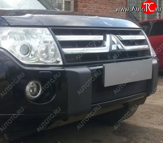 1 469 р. Защитная решётка в воздуховод автомобиля Russtal (черная) Mitsubishi Pajero 4 V80 дорестайлинг (2006-2011)  с доставкой в г. Йошкар-Ола