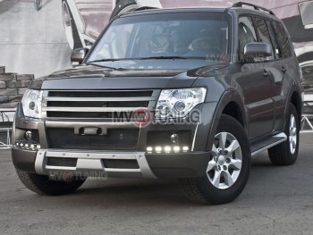 8 199 р. Решётка радиатора BROOMER Design Mitsubishi Pajero 4 V80 дорестайлинг (2006-2011) (Неокрашенная)  с доставкой в г. Йошкар-Ола. Увеличить фотографию 2