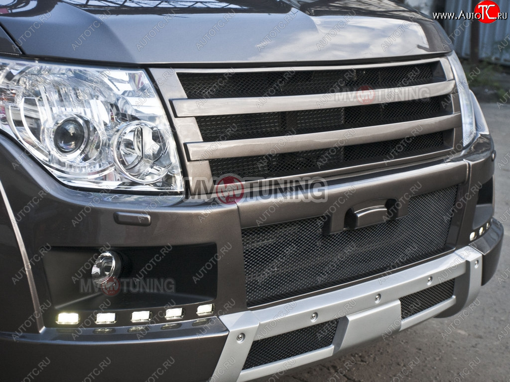 8 199 р. Решётка радиатора BROOMER Design Mitsubishi Pajero 4 V80 дорестайлинг (2006-2011) (Неокрашенная)  с доставкой в г. Йошкар-Ола