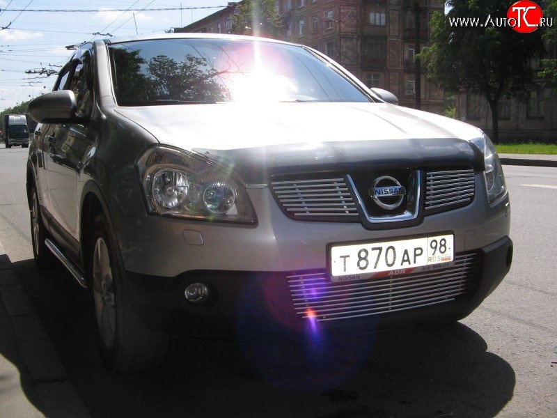 4 399 р. Декоративная вставка решетки радиатора Berkut Nissan Qashqai 1 дорестайлинг (2007-2010)  с доставкой в г. Йошкар-Ола