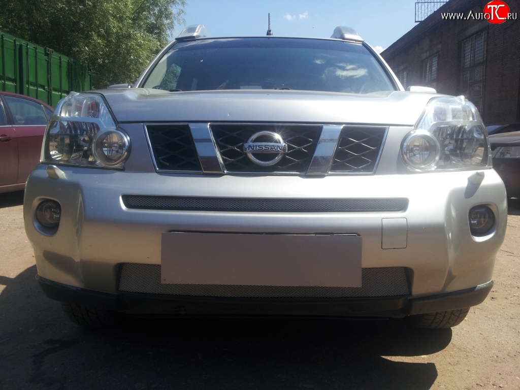 1 539 р. Нижняя сетка на бампер Russtal (хром) Nissan X-trail 2 T31 дорестайлинг (2007-2011)  с доставкой в г. Йошкар-Ола