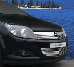 Декоративная вставка воздухозаборника Novline Opel Astra H GTC хэтчбек 3 дв. дорестайлинг (2004-2006)