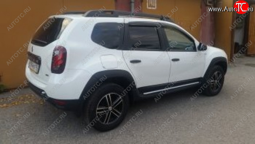 3 999 р. Накладки на двери Petroil Tuning Renault Duster HS дорестайлинг (2010-2015) (Тисненый пластик)  с доставкой в г. Йошкар-Ола