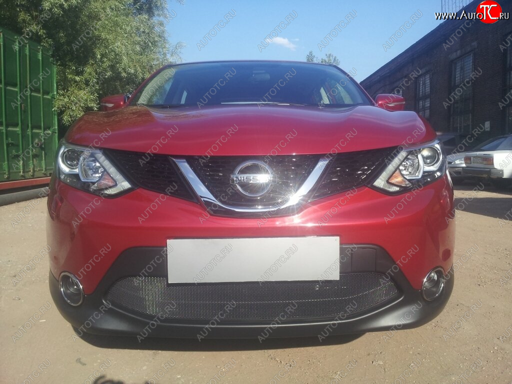 4 099 р. Защитная сетка в бампер (низ, ячейка 3х7 мм) Стрелка11 Стандарт  Nissan Qashqai  2 (2013-2019) J11 дорестайлинг (Чёрная)  с доставкой в г. Йошкар-Ола