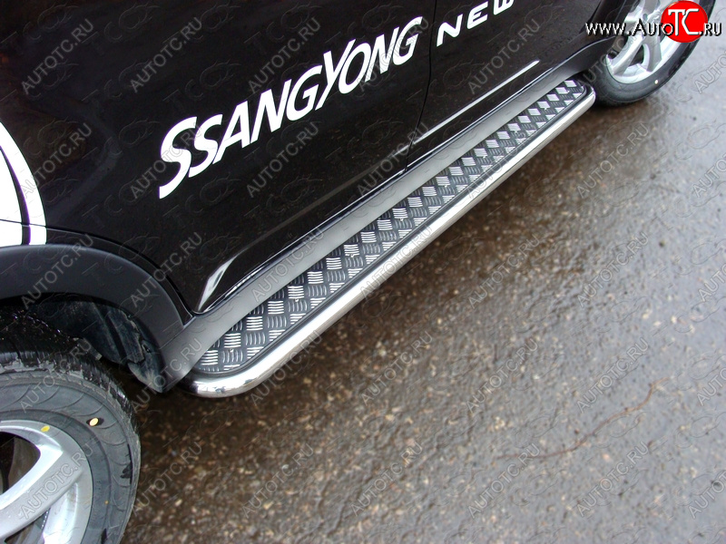 29 449 р. Пороги с площадкой 42,4 мм ТСС Тюнинг  SSANGYONG Actyon (2013-2021) рестайлинг (серые)  с доставкой в г. Йошкар-Ола