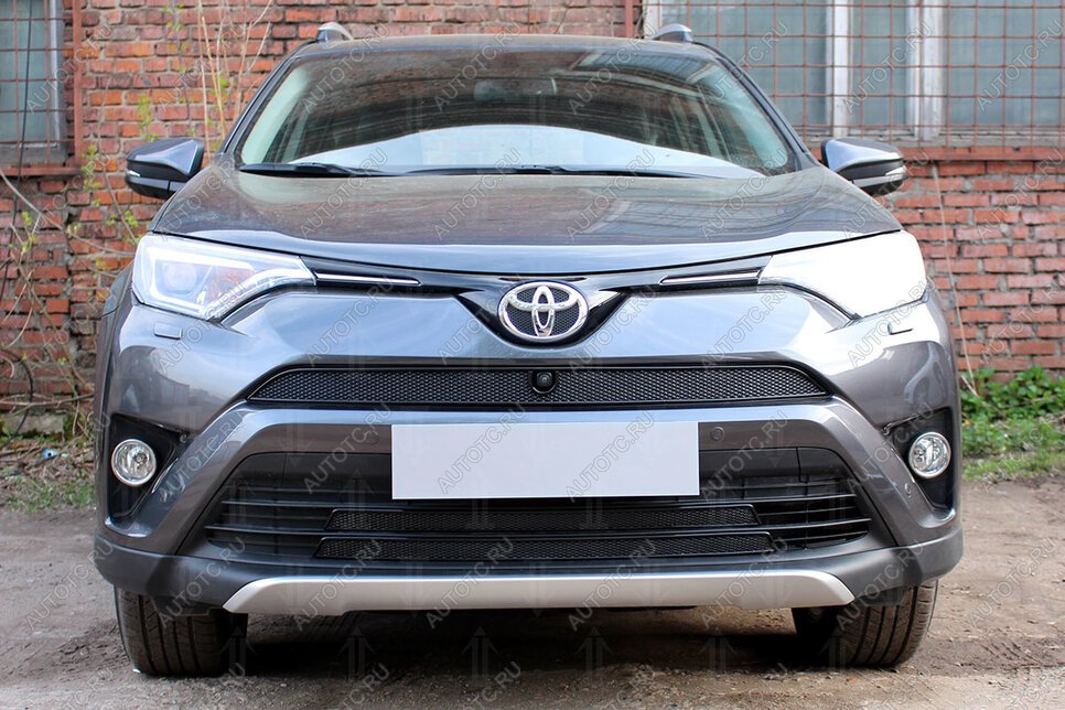 4 799 р. Защита радиатора (верх) (с камерой) Стрелка11 PREMIUM Toyota RAV4 XA40 5 дв. рестайлинг (2015-2019) (черная)  с доставкой в г. Йошкар-Ола