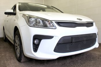 3 779 р. Защитная сетка в бампер (верх, заглушка без сот) Alfeco Стандарт  KIA Rio  4 FB (2016-2020) дорестайлинг седан (Чёрная)  с доставкой в г. Йошкар-Ола. Увеличить фотографию 4