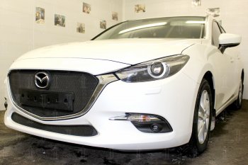 3 299 р. Защитная сетка в бампер (низ, ячейка 3х7 мм) Alfeco Стандарт  Mazda 3/Axela  BM (2016-2019) рестайлинг седан, рестайлинг, хэтчбэк (Чёрная)  с доставкой в г. Йошкар-Ола. Увеличить фотографию 4