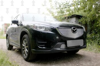 4 299 р. Защитная сетка в бампер (верх, ячейка 3х7 мм) Alfeco Стандарт  Mazda CX-5  KE (2015-2017) рестайлинг (Хром)  с доставкой в г. Йошкар-Ола. Увеличить фотографию 2