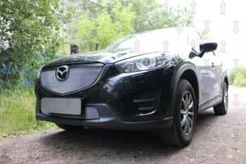 4 299 р. Защитная сетка в бампер (верх, ячейка 3х7 мм) Alfeco Стандарт  Mazda CX-5  KE (2015-2017) рестайлинг (Хром)  с доставкой в г. Йошкар-Ола. Увеличить фотографию 3