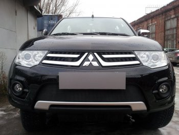 3 089 р. Защитная сетка в бампер (низ, ячейка 3х7 мм) Alfeco Стандарт Mitsubishi L200 4  рестайлинг (2013-2016) (Чёрная)  с доставкой в г. Йошкар-Ола. Увеличить фотографию 4