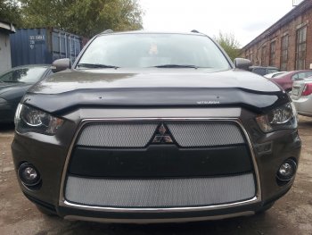 Защитная сетка в бампер (3 части, ячейка 3х7 мм) Стрелка11 Стандарт Mitsubishi Outlander XL (CW)  рестайлинг (2010-2013)  (Хром)