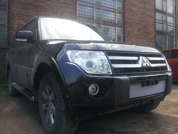 3 279 р. Защитная сетка в бампер (низ, ячейка 3х7 мм) Стрелка11 Стандарт Mitsubishi Pajero 4 V80 дорестайлинг (2006-2011) (Хром)  с доставкой в г. Йошкар-Ола. Увеличить фотографию 3