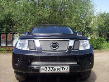 4 299 р. Защитная сетка в бампер (низ, ячейка 3х7 мм) Стрелка11 Стандарт  Nissan Navara  2 D40 - Pathfinder  R51 (Хром)  с доставкой в г. Йошкар-Ола. Увеличить фотографию 4