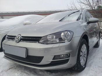 4 199 р. Защитная сетка в бампер (низ, ячейка 4х10 мм) Стрелка11 Премиум Volkswagen Golf 7 дорестайлинг, хэтчбэк 5 дв. (2012-2017) (Чёрная)  с доставкой в г. Йошкар-Ола. Увеличить фотографию 3