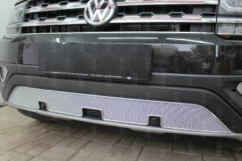 4 649 р. Защитная сетка в бампер (низ, ячейка 4х10 мм) Стрелка11 Премиум Volkswagen Teramont CA1 дорестайлинг (2016-2020) (Хром)  с доставкой в г. Йошкар-Ола. Увеличить фотографию 3