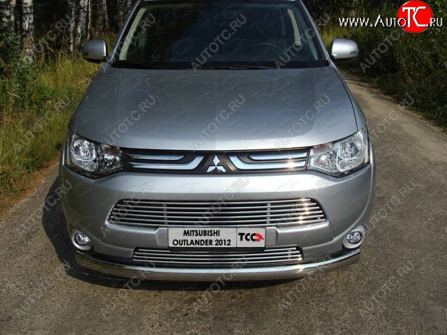 7 699 р. Верхняя декоративная вставка решетки радиатора ТСС Тюнинг  Mitsubishi Outlander  GF (2012-2014) дорестайлинг (d 12 мм)  с доставкой в г. Йошкар-Ола