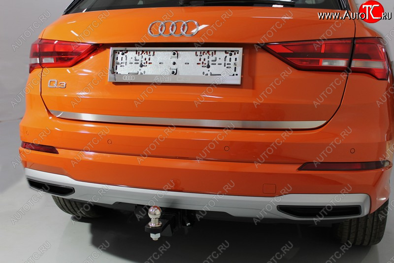 2 349 р. Накладка на заднюю дверь (лист шлифованный), ТСС Тюнинг  Audi Q3  F3 (2018-2022) (нержавейка)  с доставкой в г. Йошкар-Ола