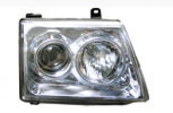 Правая фара (линзован) BODYPARTS Toyota Hilux N140, N150, N160, N170 рестайлинг (2001-2005)