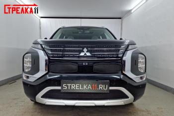 3 599 р. Защита радиатора (2 части верх) Стрелка11 Стандарт Mitsubishi Outlander GN (2021-2024) (черная)  с доставкой в г. Йошкар-Ола. Увеличить фотографию 2