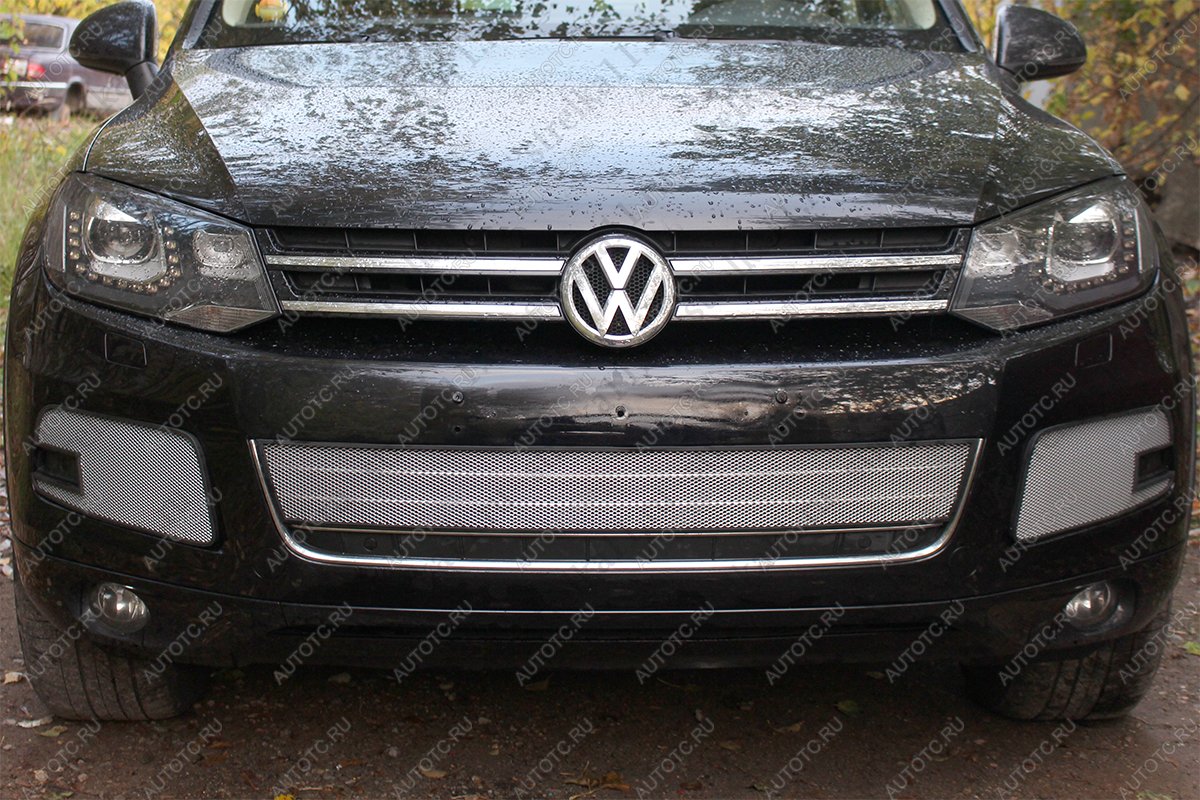 3 199 р. Защита радиатора (низ) Стрелка11 Стандарт  Volkswagen Touareg  NF (2010-2014) дорестайлинг (хром)  с доставкой в г. Йошкар-Ола