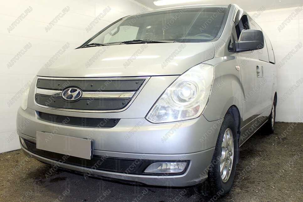 969 р. Зимняя заглушка решетки радиатора (низ) Стрелка11  Hyundai Starex/Grand Starex/H1  TQ (2007-2013) дорестайлинг (установка с защитной сеткой)  с доставкой в г. Йошкар-Ола