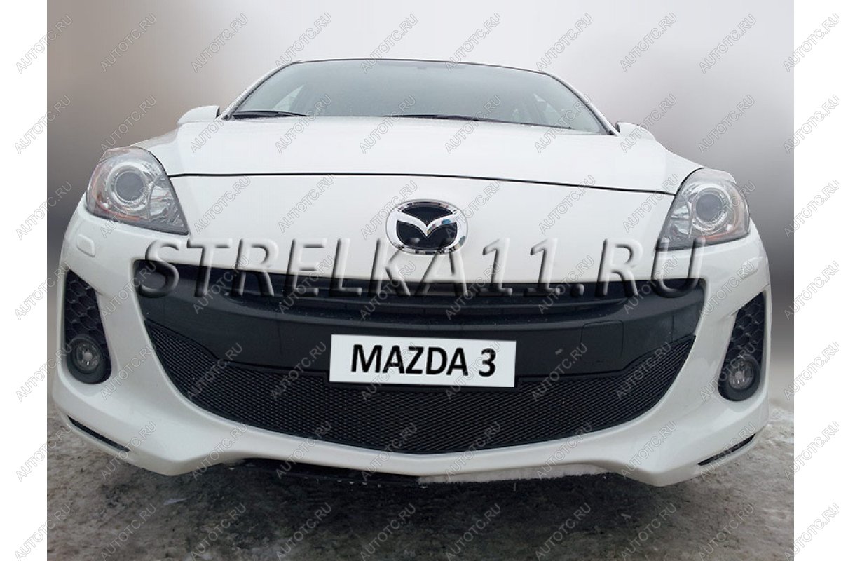 969 р. Зимняя заглушка решетки радиатора Стрелка11  Mazda 3/Axela  BL (2011-2013) рестайлинг седан, рестайлинг, хэтчбэк (черная)  с доставкой в г. Йошкар-Ола