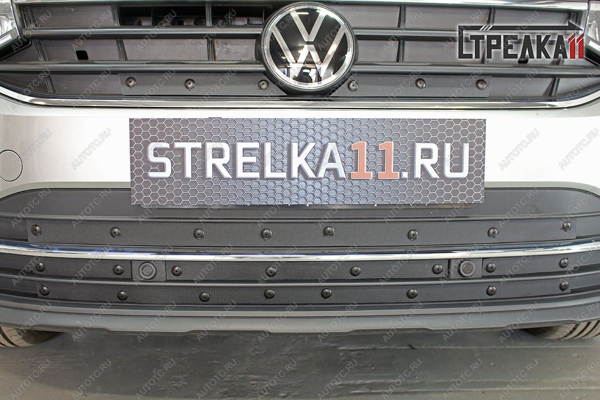 1 599 р. Зимняя заглушка решетки радиатора (низ) Стрелка11 Volkswagen Tiguan Mk2 рестайлинг (2020-2022) (черная)  с доставкой в г. Йошкар-Ола