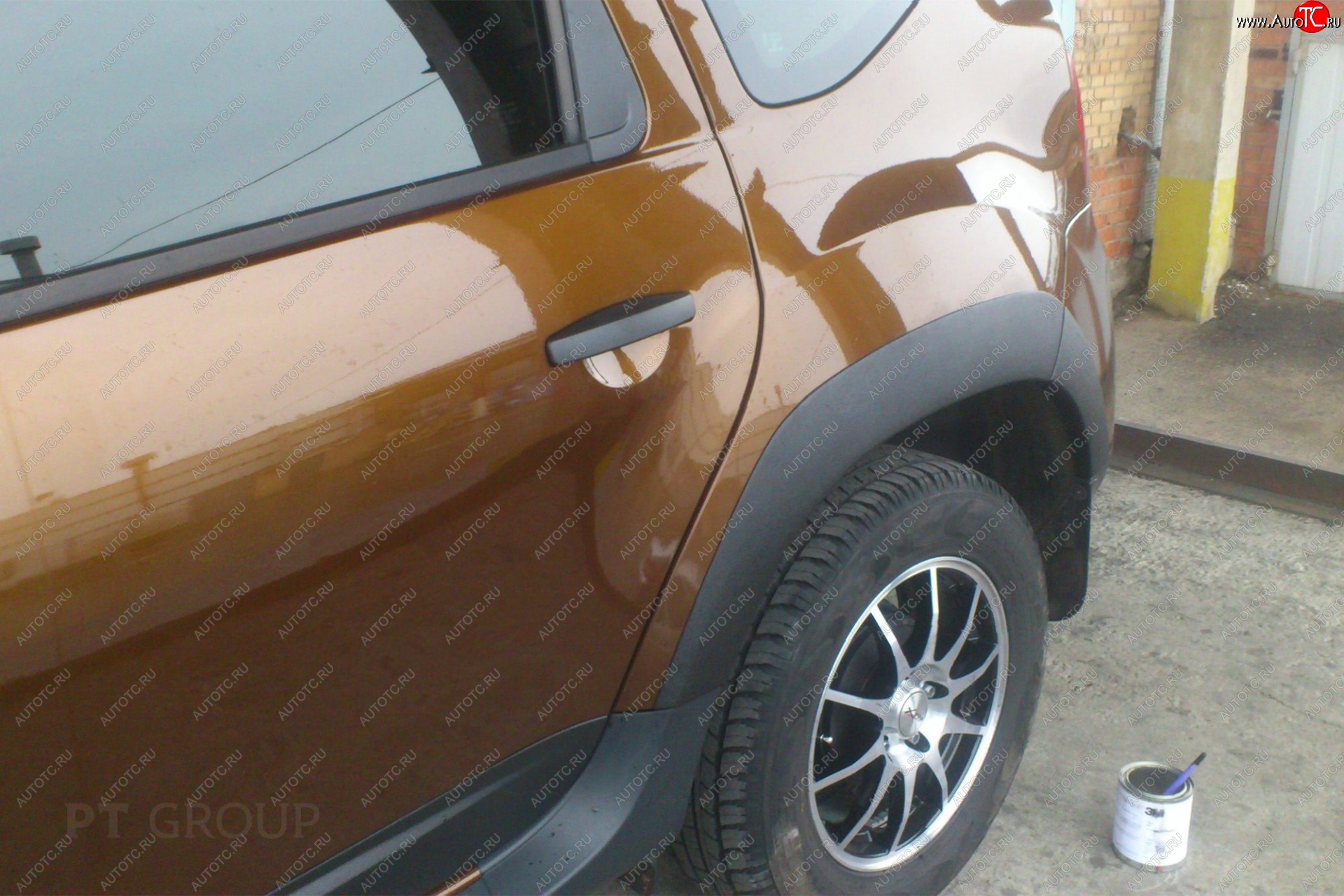 5 999 р. Комплект накладок на колёсные арки Petroil Tuning Renault Duster HS рестайлинг (2015-2021) (Текстурная поверхность)  с доставкой в г. Йошкар-Ола