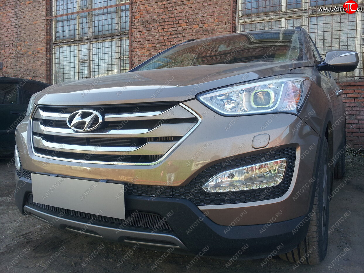 2 899 р.           Защита радиатора Hyundai Santa Fe 2012-2015 black Hyundai Santa Fe DM дорестайлинг (2012-2016) (черная)  с доставкой в г. Йошкар-Ола