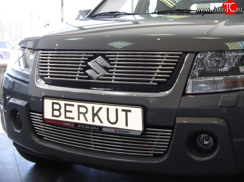 4 389 р. Декоративная вставка решетки радиатора (V2.0) Berkut Suzuki Grand Vitara JT 5 дверей дорестайлинг (2005-2008)  с доставкой в г. Йошкар-Ола