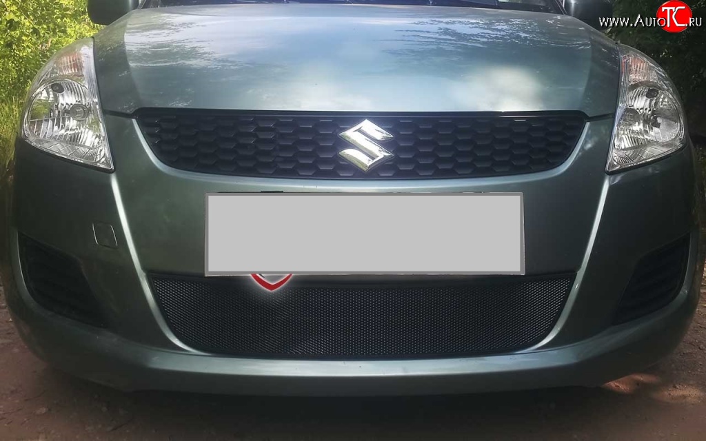 1 469 р. Сетка на бампер Russtal (черная) Suzuki Swift ZC72S дорестайлинг, хэтчбэк 5 дв. (2010-2013)  с доставкой в г. Йошкар-Ола