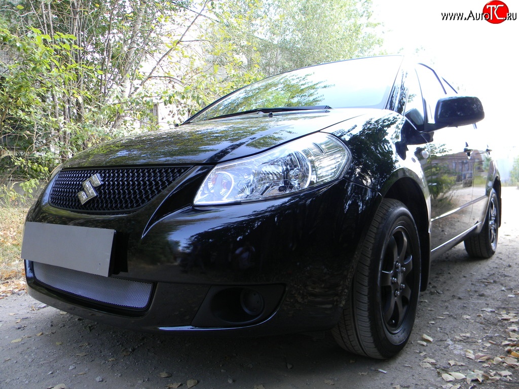 1 539 р. Сетка на бампер Russtal (хром) Suzuki SX4 GYA,GYB  рестайлинг, хэтчбэк (2010-2016)  с доставкой в г. Йошкар-Ола